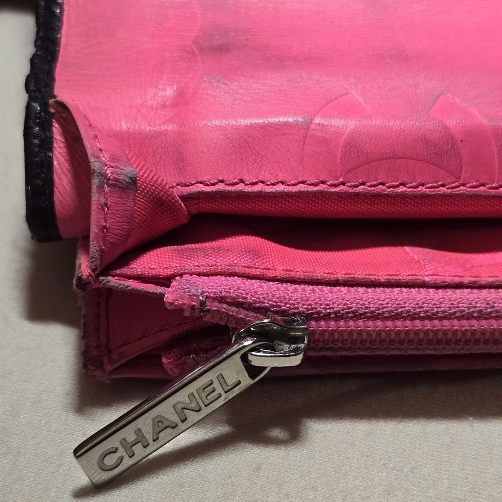 Chanel Authentic Black Quilted Leather White C Logo Continental Wallet Need Love - Picture 8 of 16